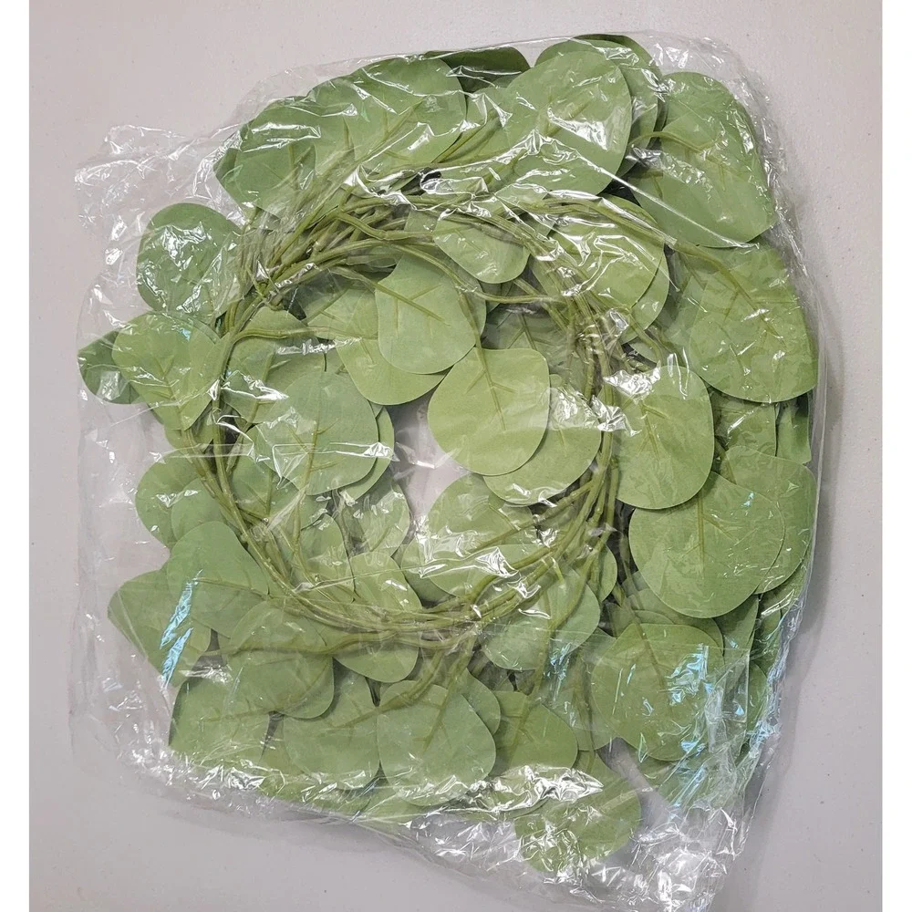 Unbranded Artificial Eucalyptus Garland 5pk Sage Green New Silver Dollar Leaves
